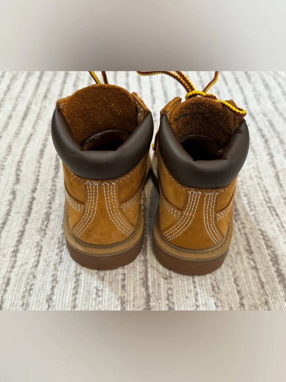 Timberland Toddler Boots Size 6 Wheat Nubuck Kids‎ Lace Up Classic